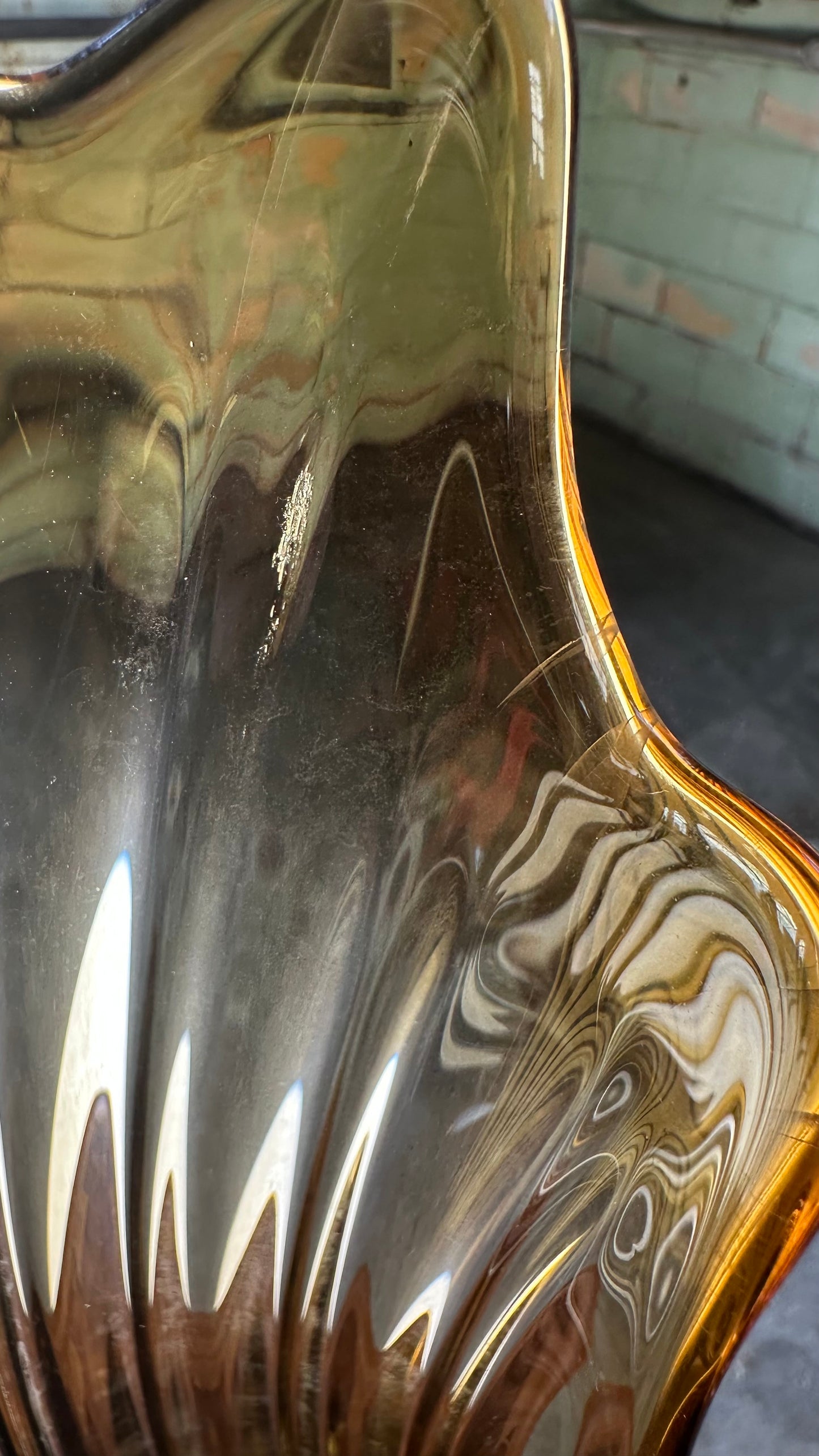 L.E. Smith Ribbed Column Amber Swung Vase