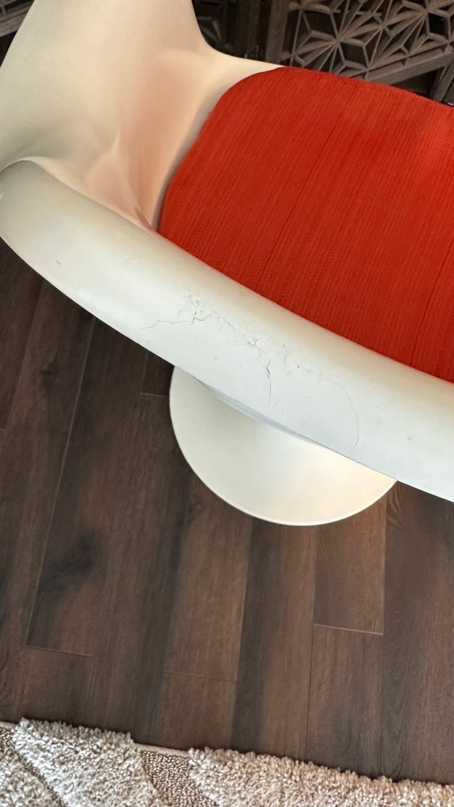 Knoll Saarinen Tulip Armchair