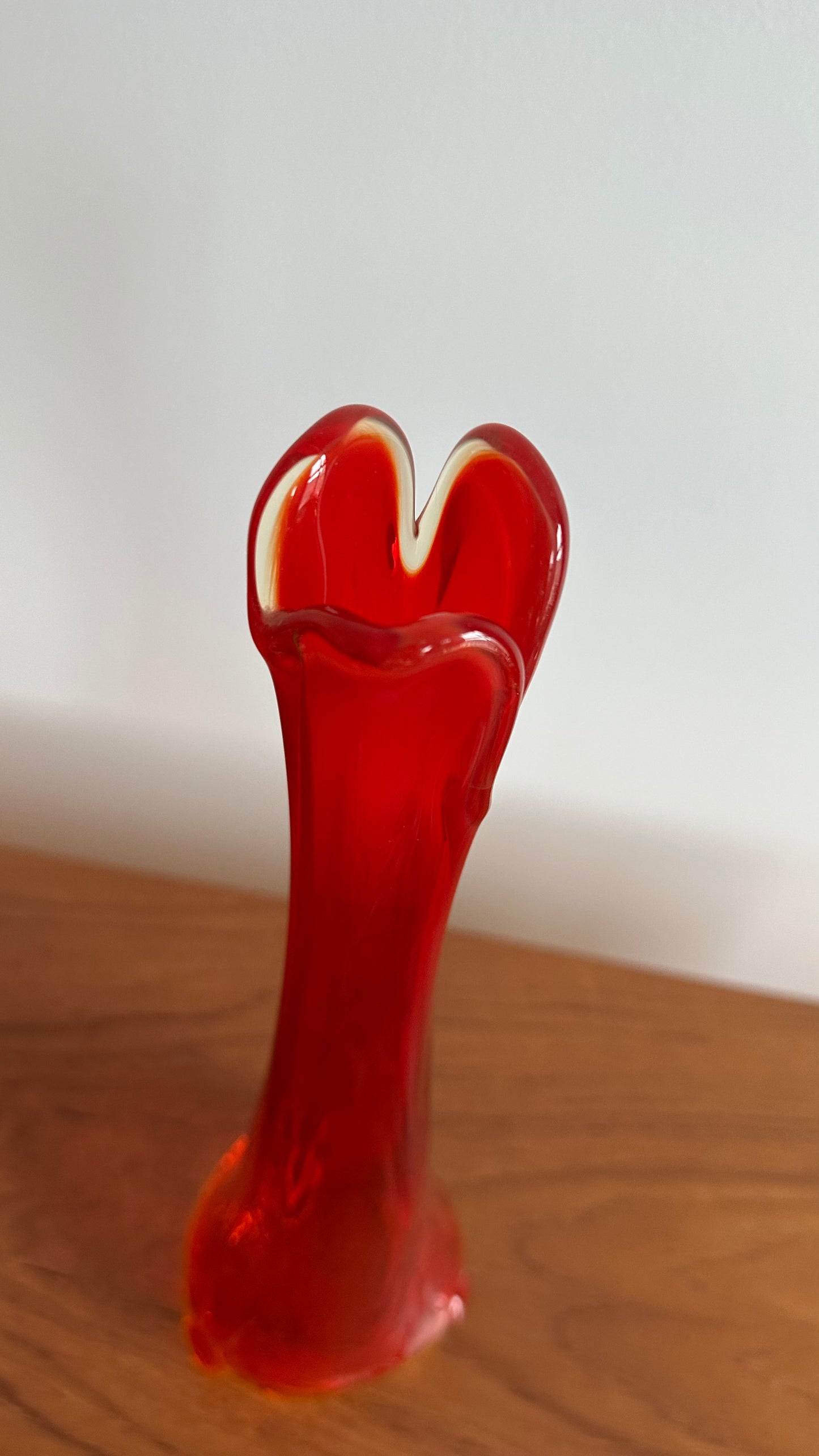 Amberina Kanawha Swung Vase