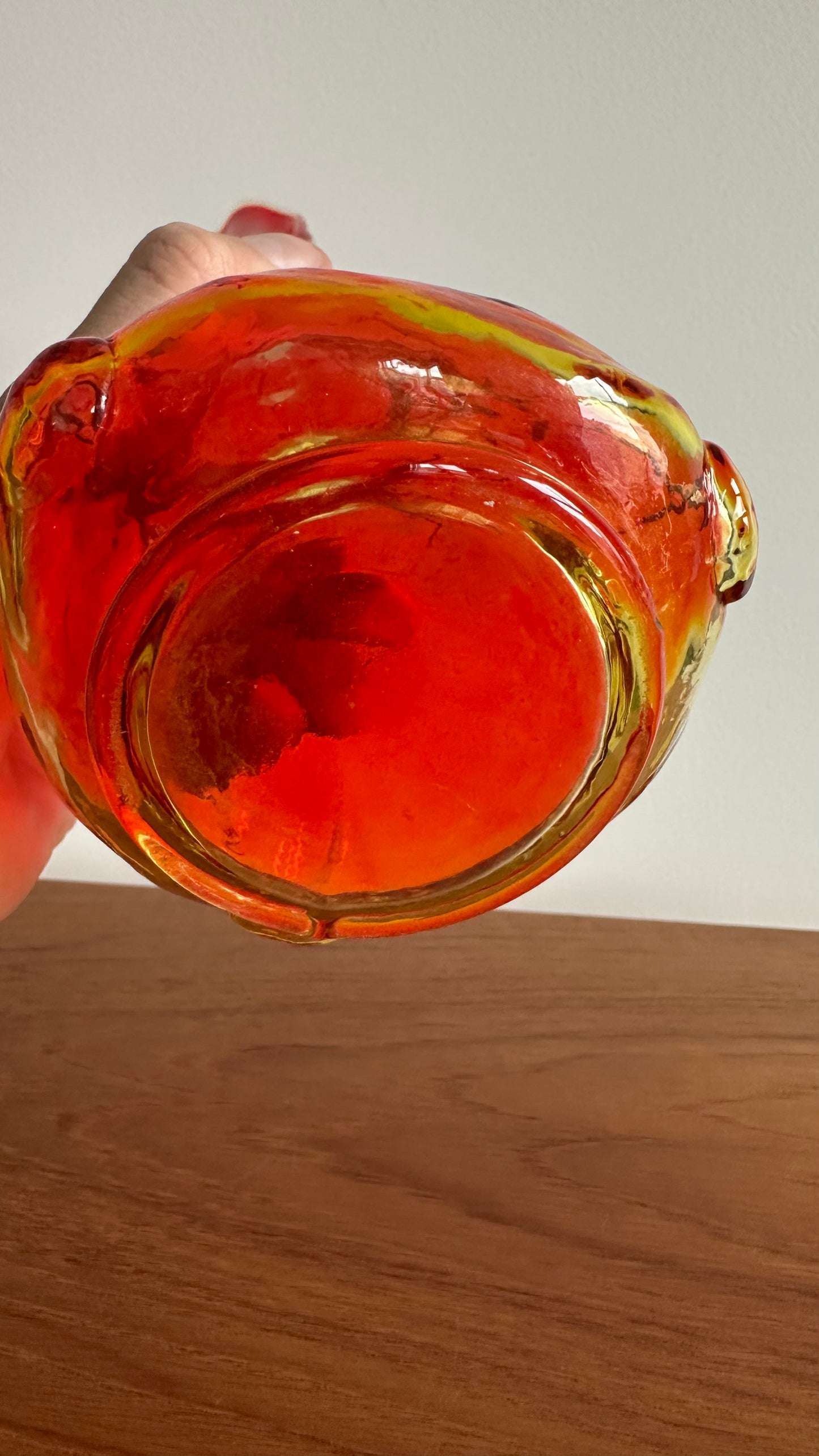 Amberina Kanawha Swung Vase