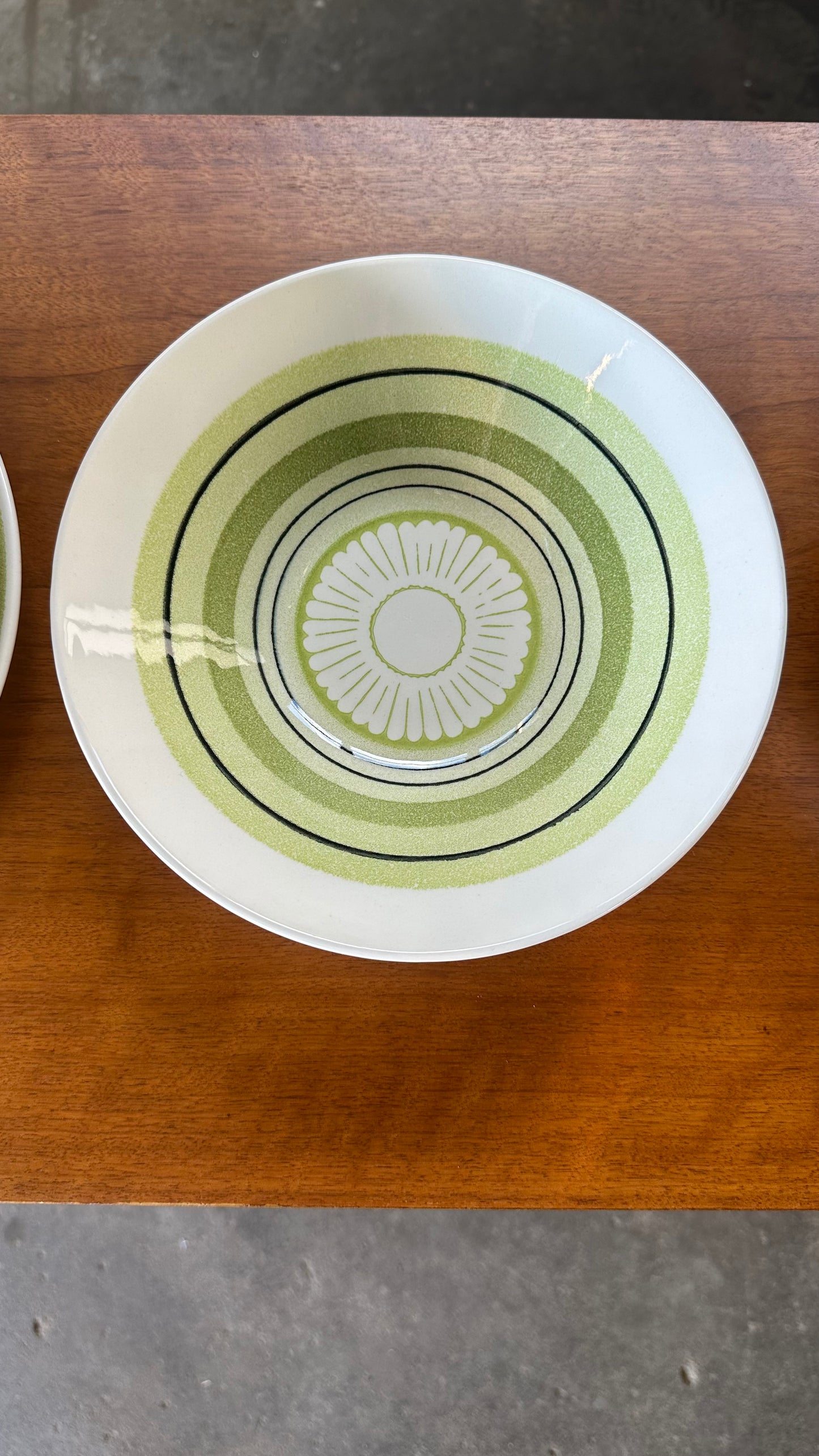 35 piece set of 1970s Taylor Smith Green Span Dishes