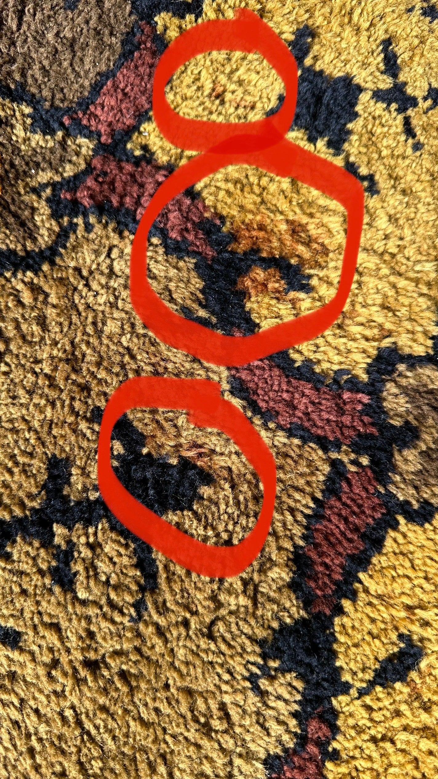 Vintage 1970s Area Rug 66β x 103β