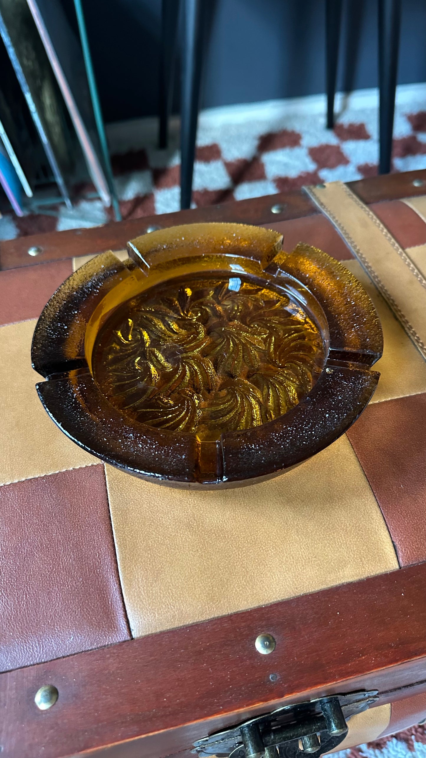 L.E. Smith Sand Scroll Amber Glass Ashtray