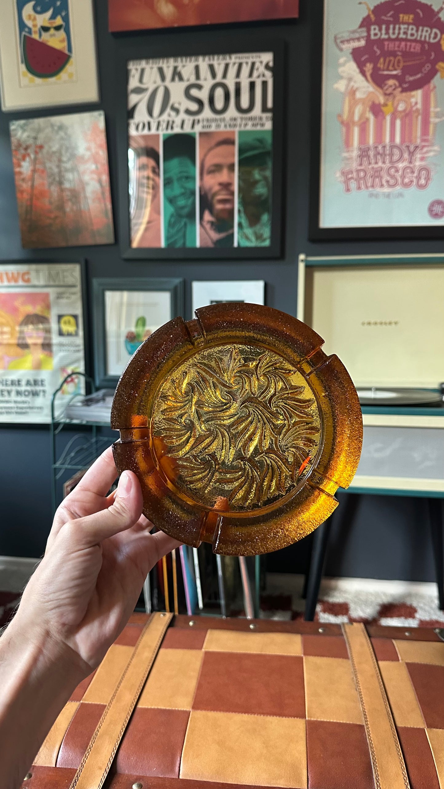 L.E. Smith Sand Scroll Amber Glass Ashtray