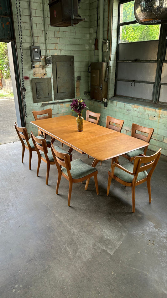 1951 Heywood Wakefield “Wishbone” Dining Set
