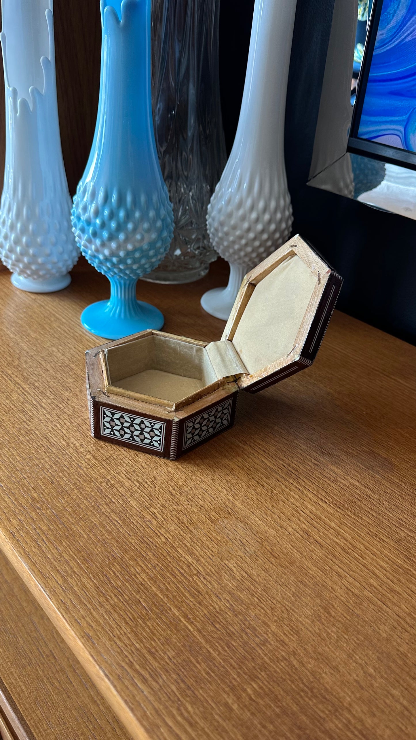 Egyptian Inlaid Mother of Pearl Hexagonal Jewelry Box