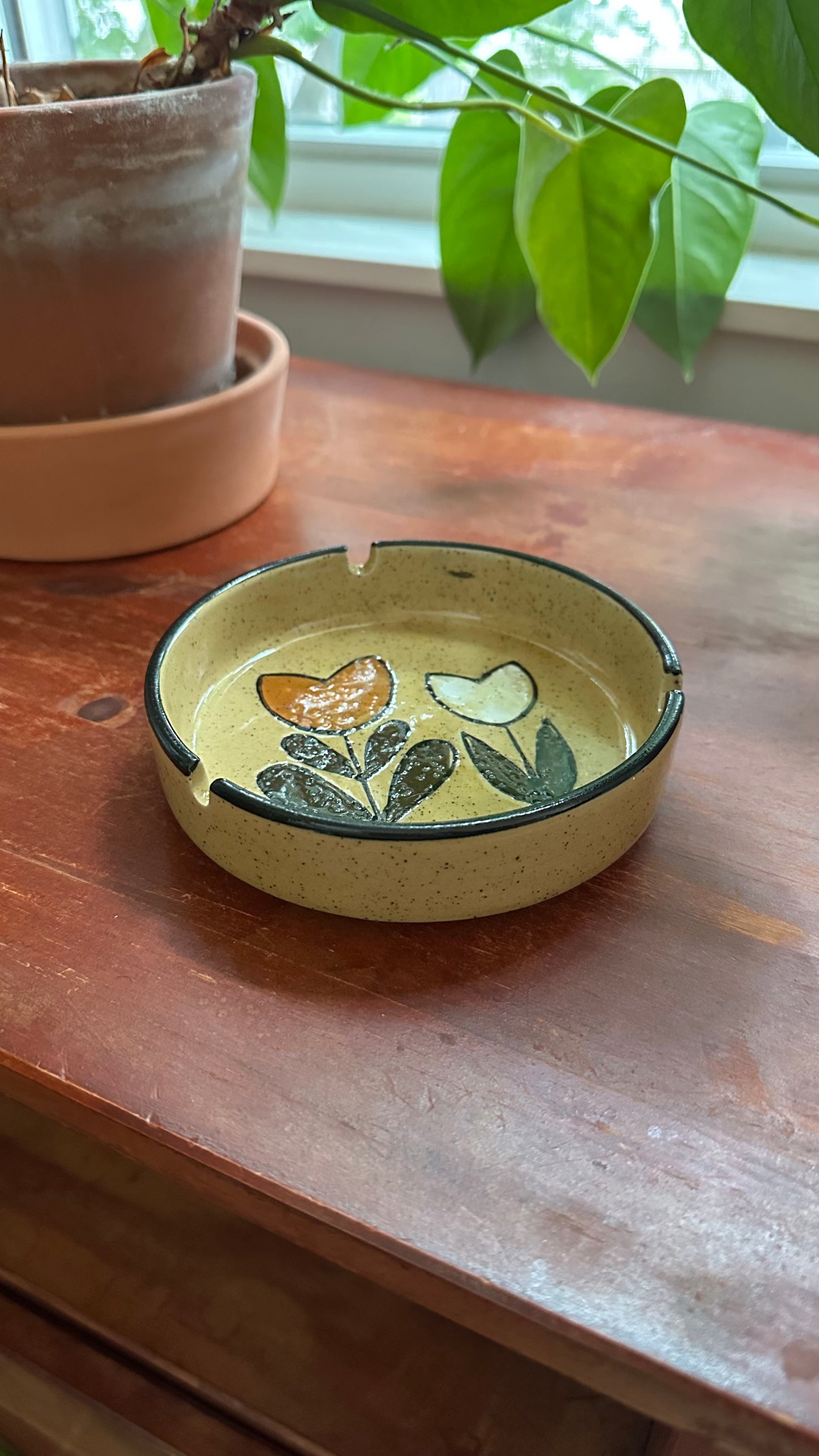 70s Stoneware Tulip Ashtray