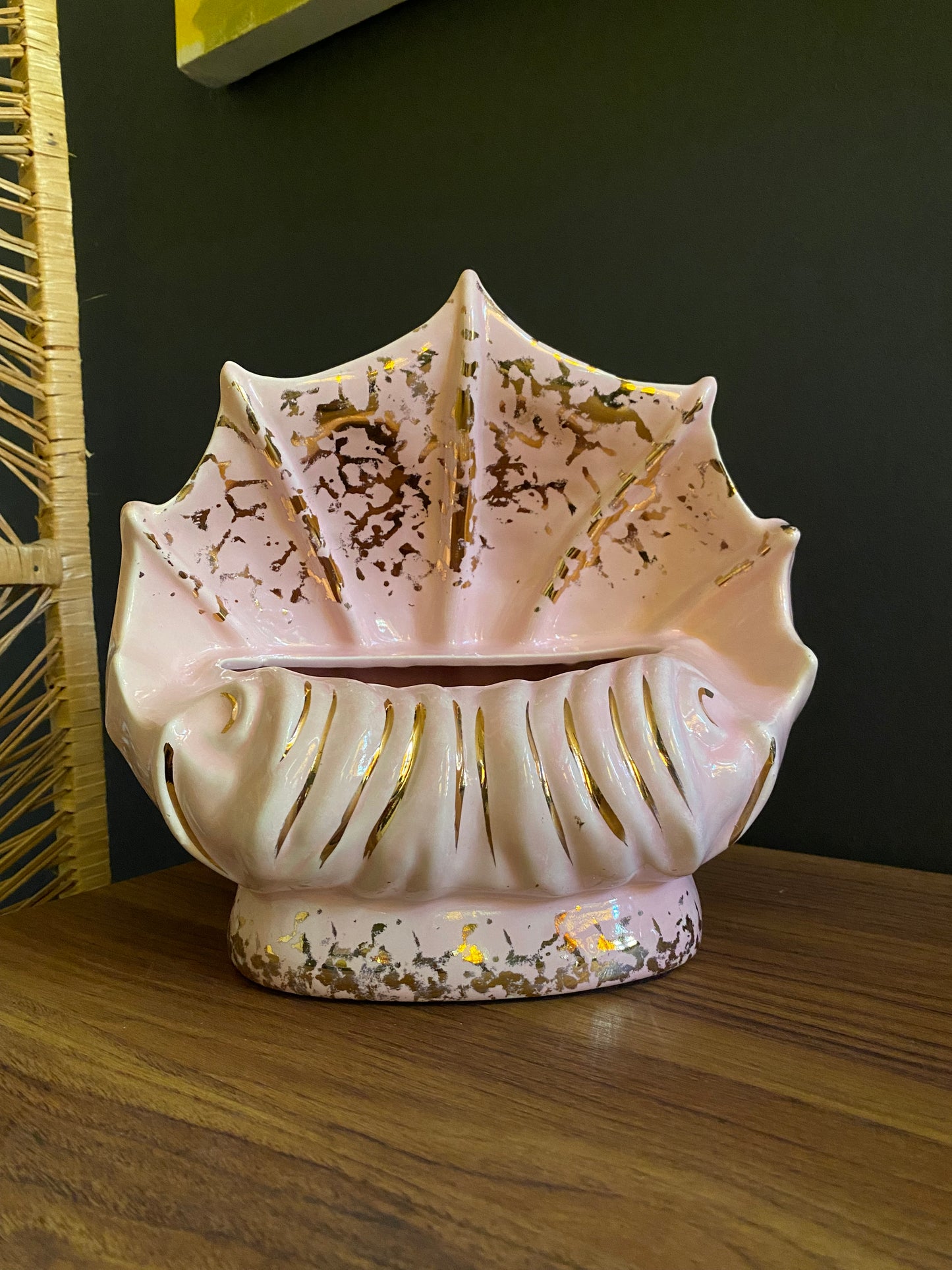 1950s Premco Pink & Gold Clam Shell TV Lamp
